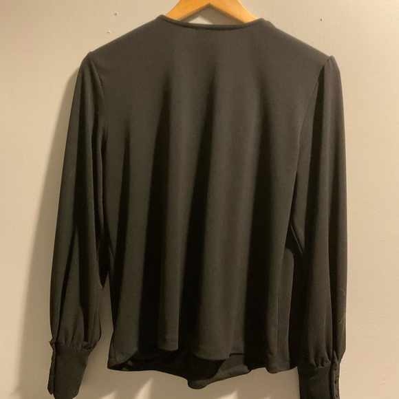 Black wrap style blouse - Picture 3 of 9